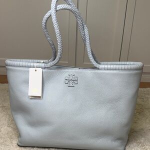 NWT 🔥Rare Color Tory Burch Leather Taylor Tote in Seltzer